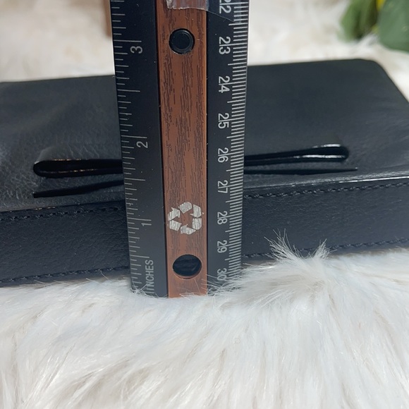 Final 👉🏽 KATE SPADE PURSE IPHONE HOLDER BLACK BOW BAG - Picture 9 of 10